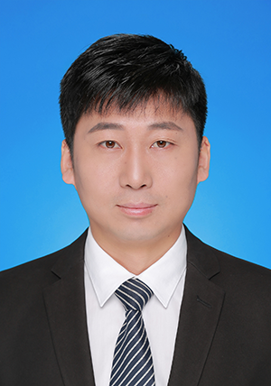 杨帆